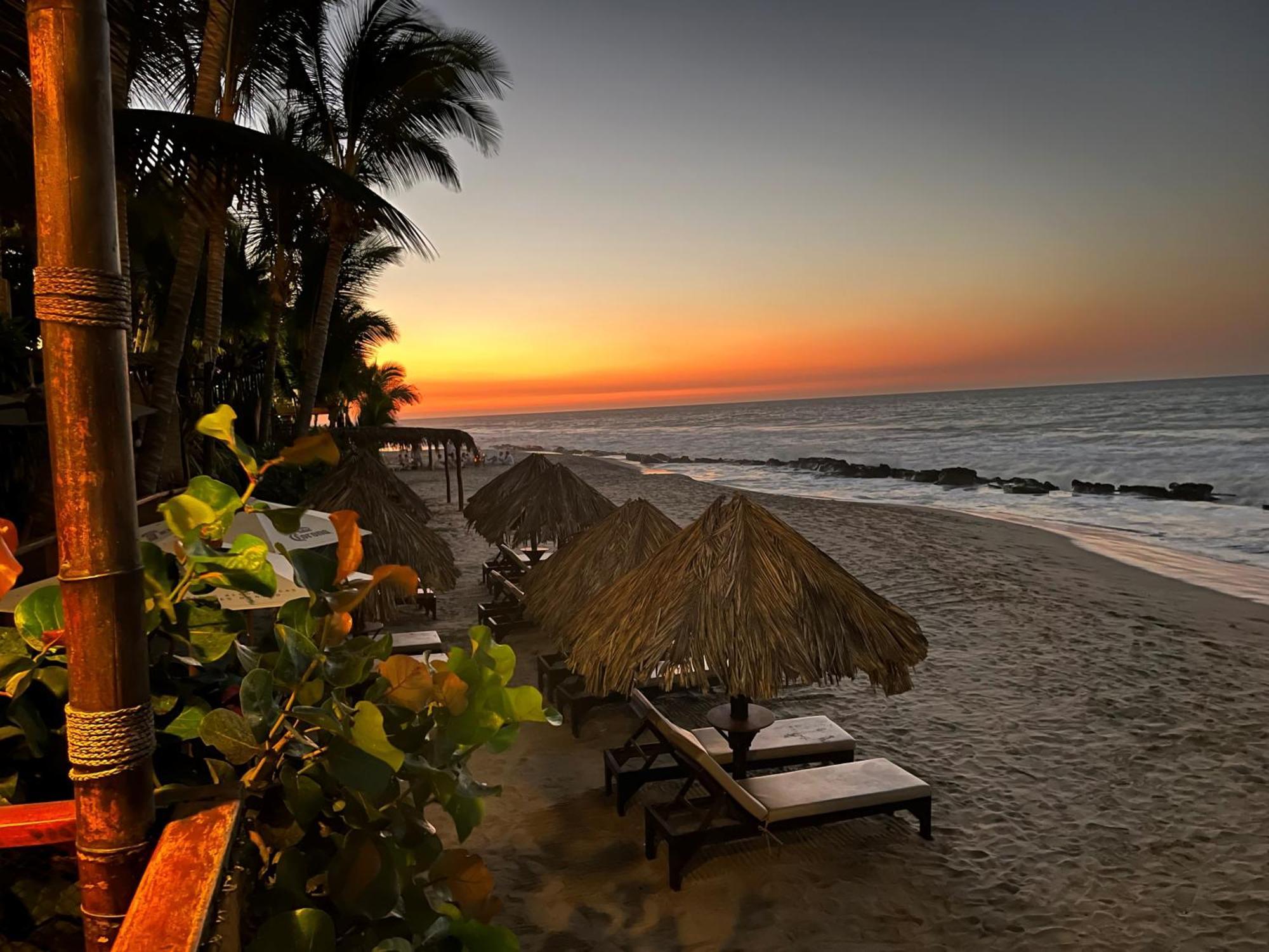 Los Corales Mancora Exterior photo